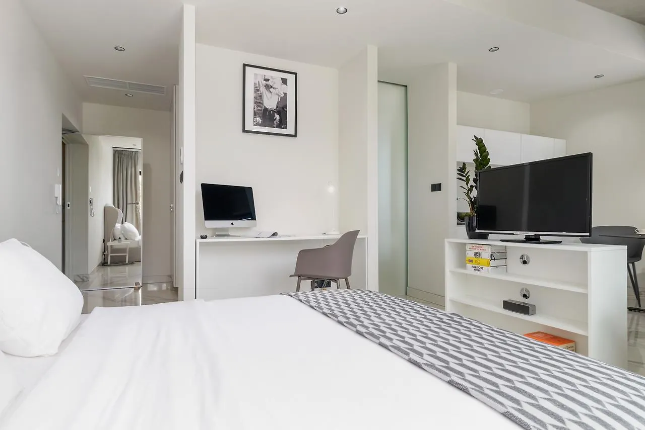 Centro Design Apartments - Półwiejska Poznań Polska