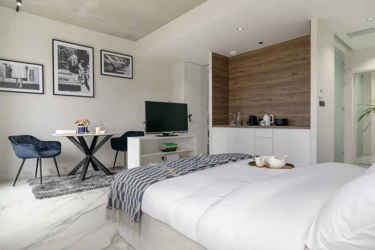 Centro Design Apartments - Półwiejska Poznań